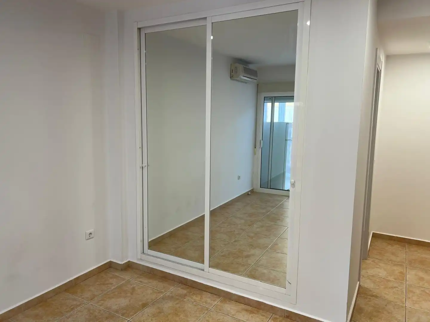 Estudio en venta en Benalmádena con Aire acondicionado y Piscina comunitaria