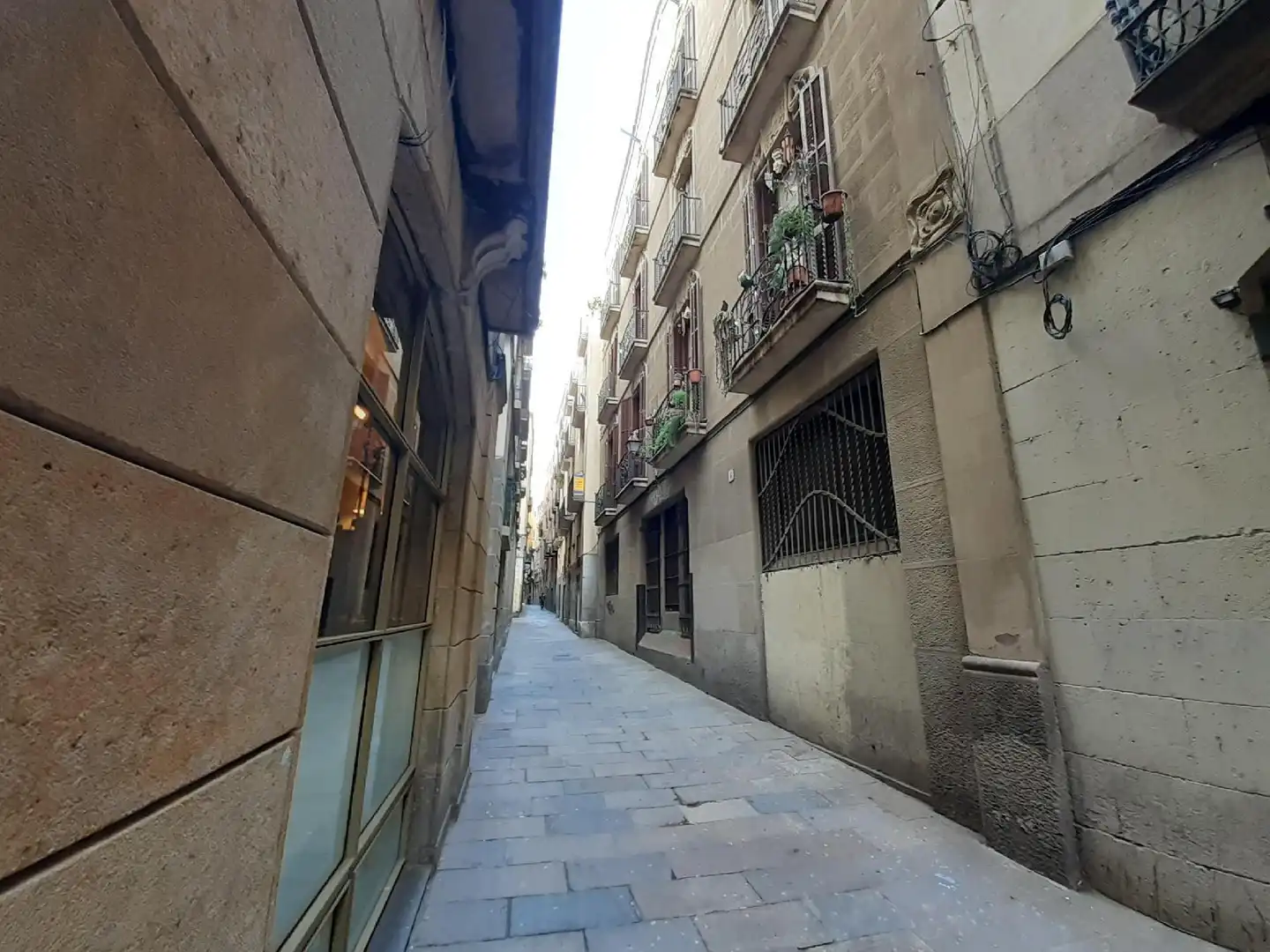 Außenansicht von Wohnung zum Verkauf in Barcelona