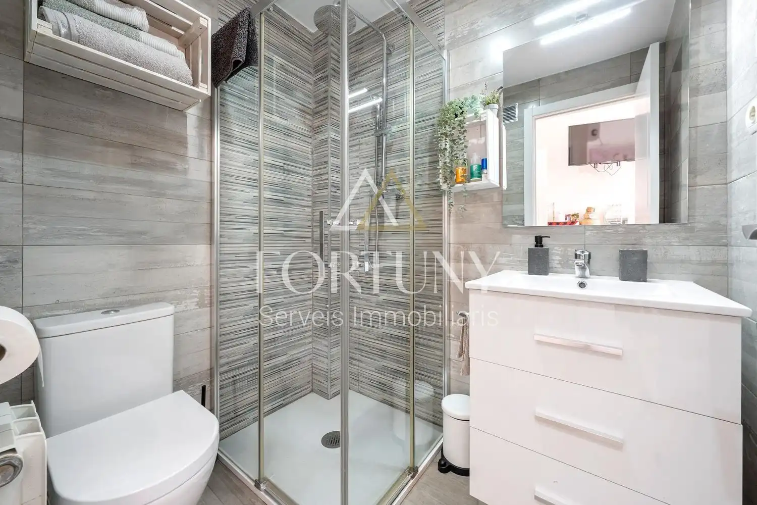 Flat for sale in d'Antònia Abelló I Filella, 2, Ponent
