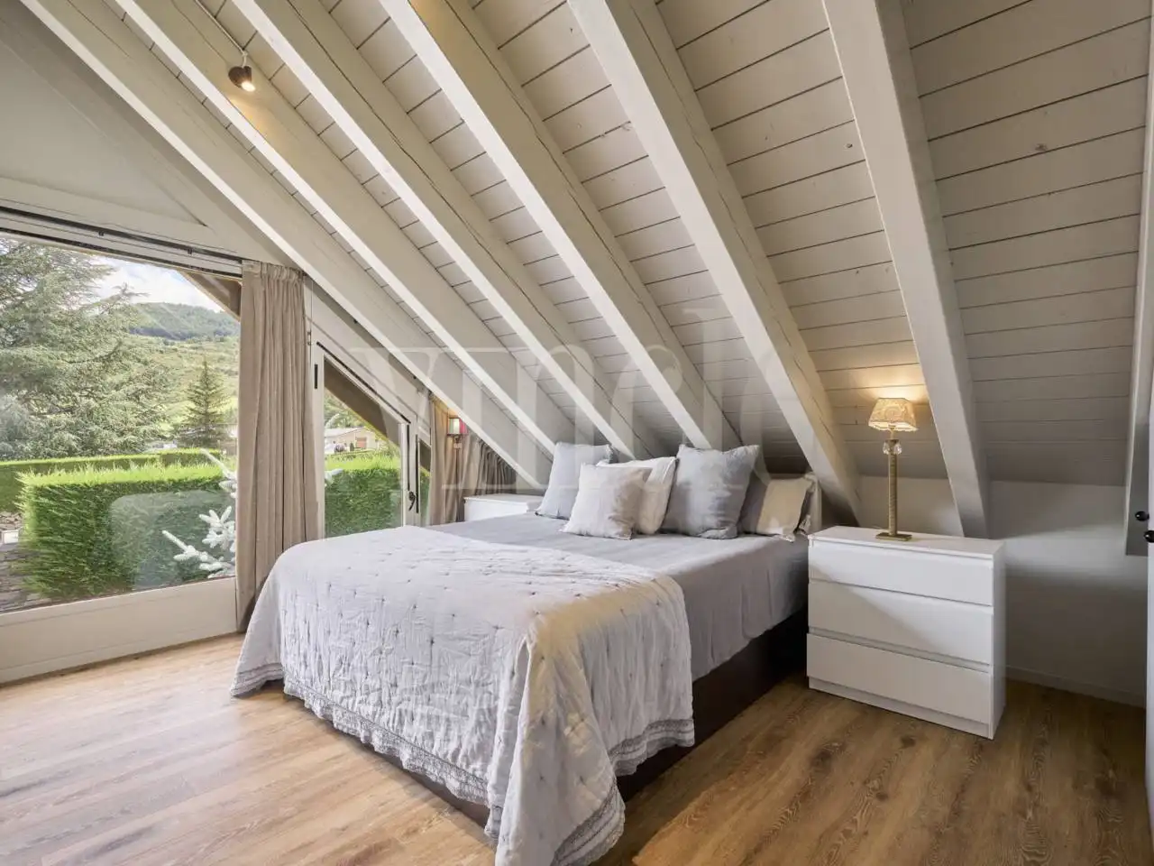Bedroom of Houses for sale in Das  with Heating, Private garden and Parquet flooring