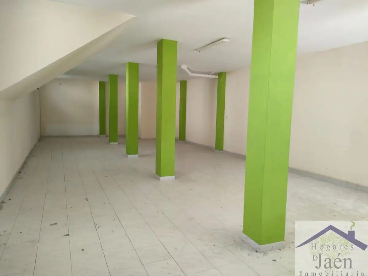 Local comercial en venda a PLAZA LA FUENTE, P.SS, Po.1, imagen 5