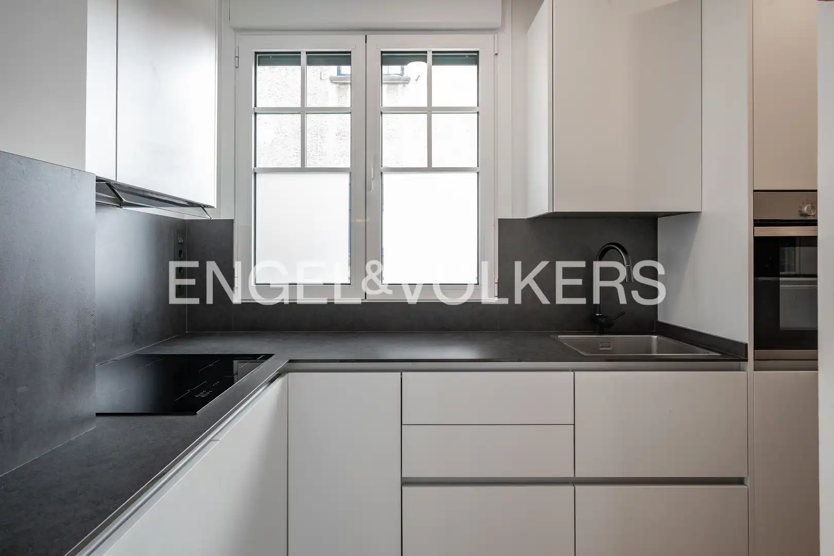 Küche von Maisonette zum Verkauf in Donostia - San Sebastián  mit Klimaanlage, Heizung und Terrasse