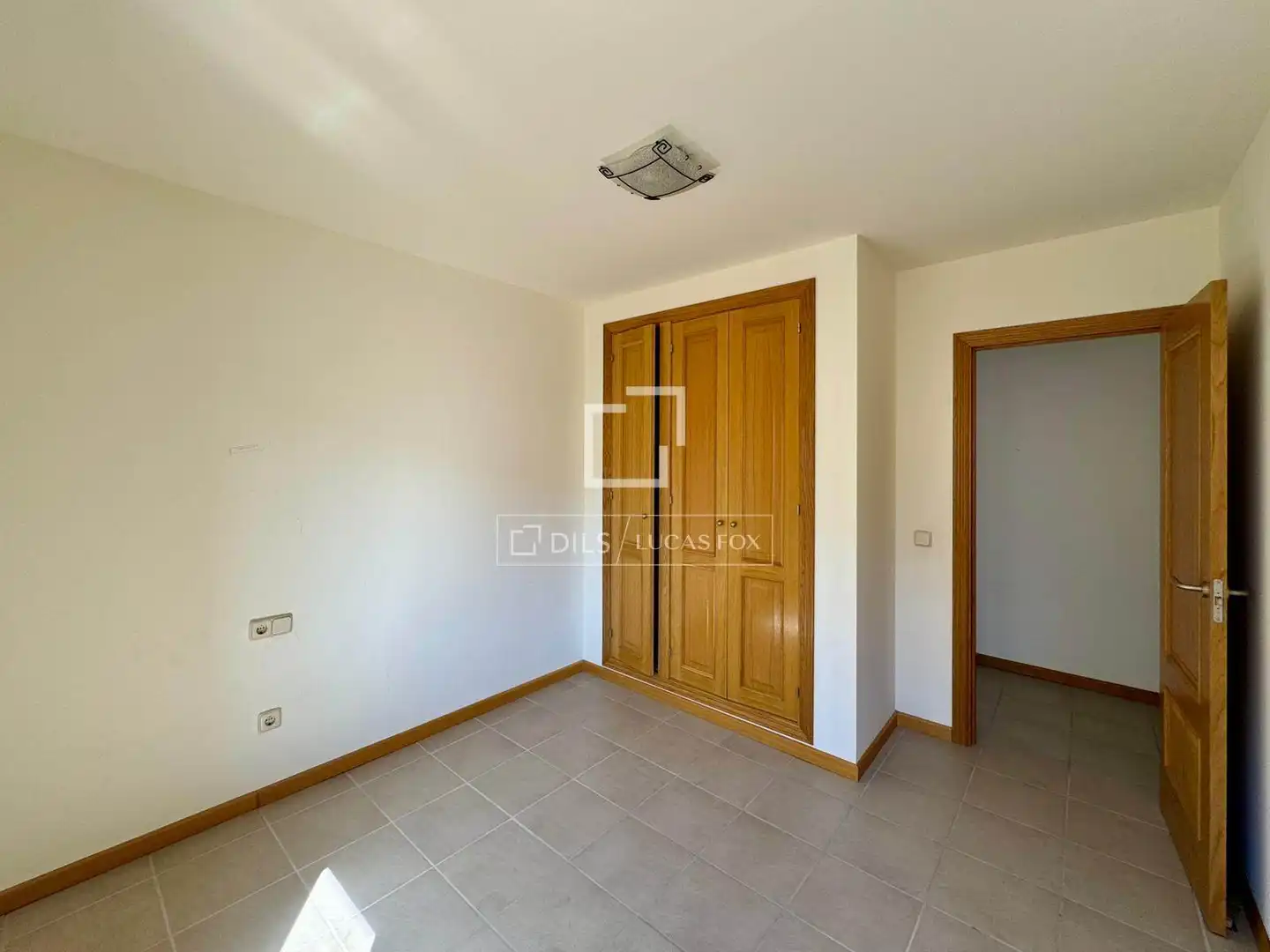 Parking de Ático en venta en Capdepera con Calefacción, Parquet y Terraza
