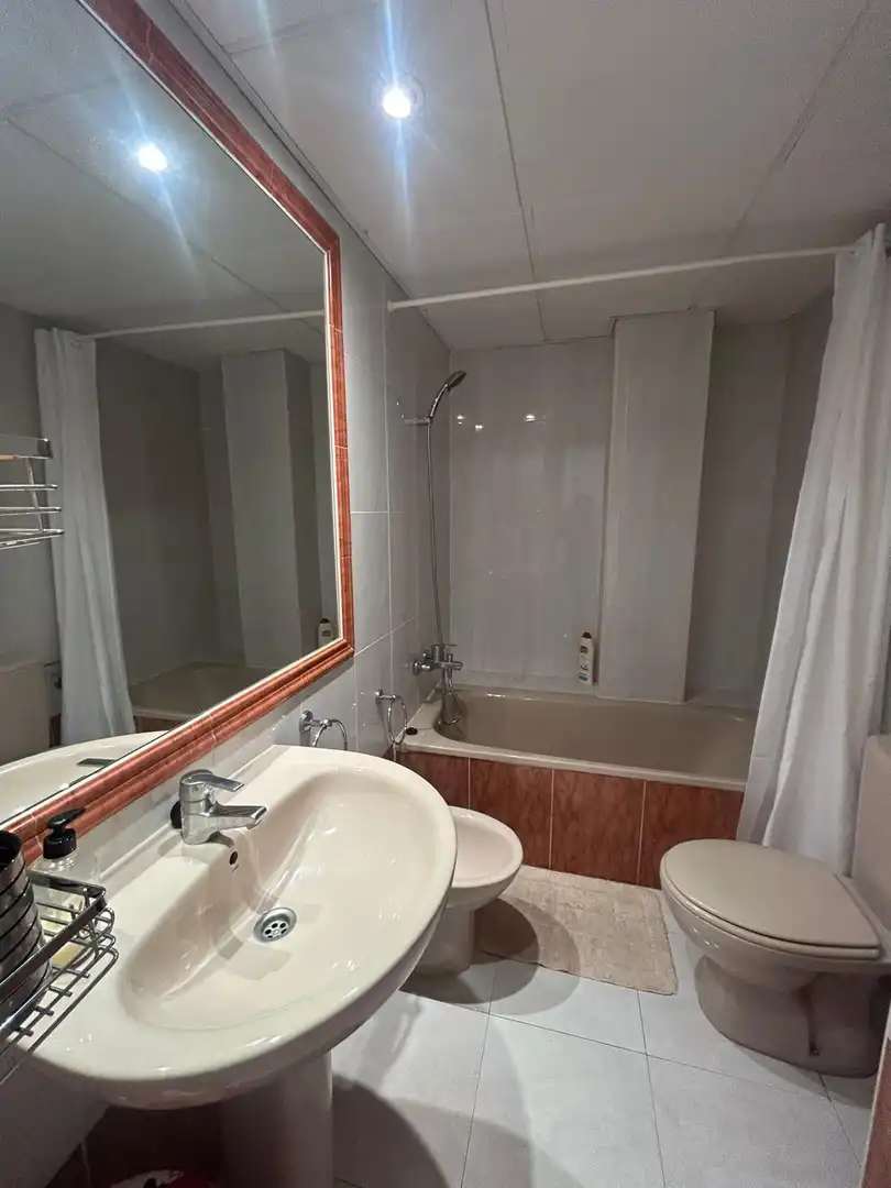 Bany de Apartament en venda en Calpe / Calp amb Aire condicionat, Calefacció i Terrassa