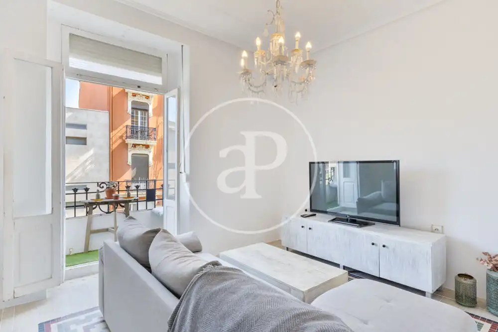 Living room of Flat for rent in Valencia  with Air Conditioner, Heating and Furnished