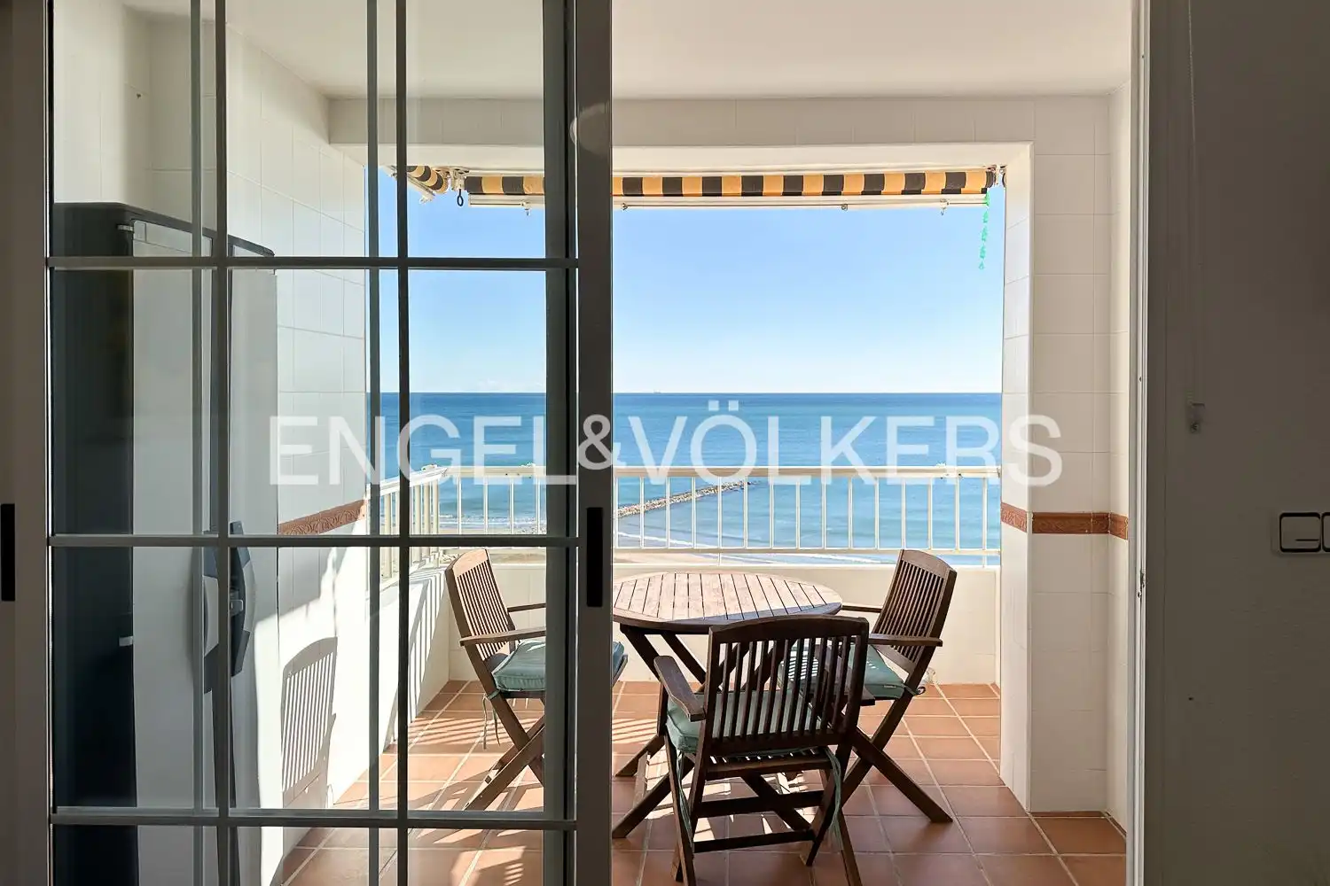 Apartment with terrace to rent in Playa del Puig, imagen 2