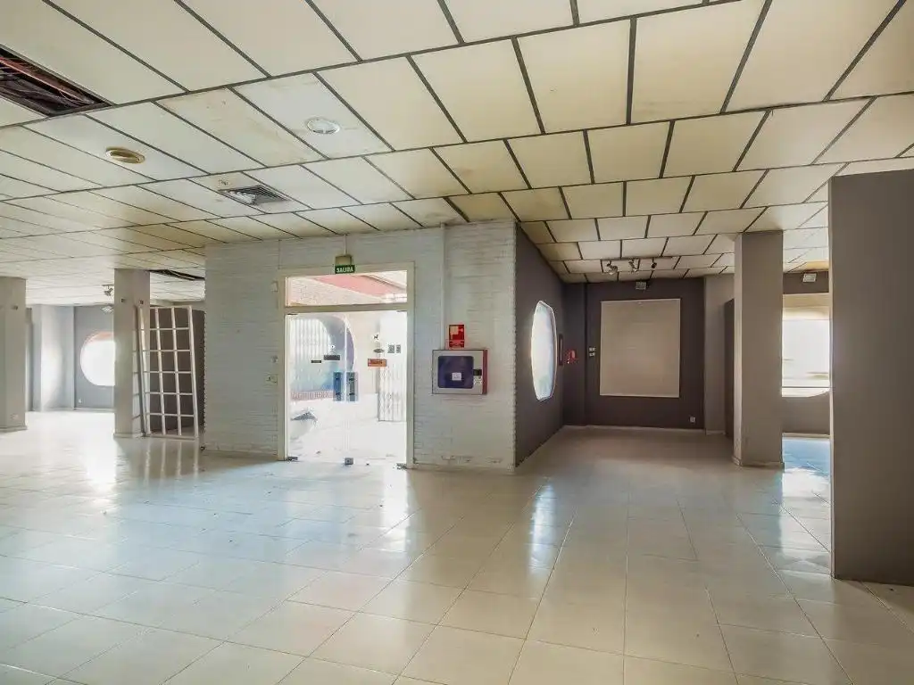 Business premises for sale in Calle SALVADOR GINER, imagen 7