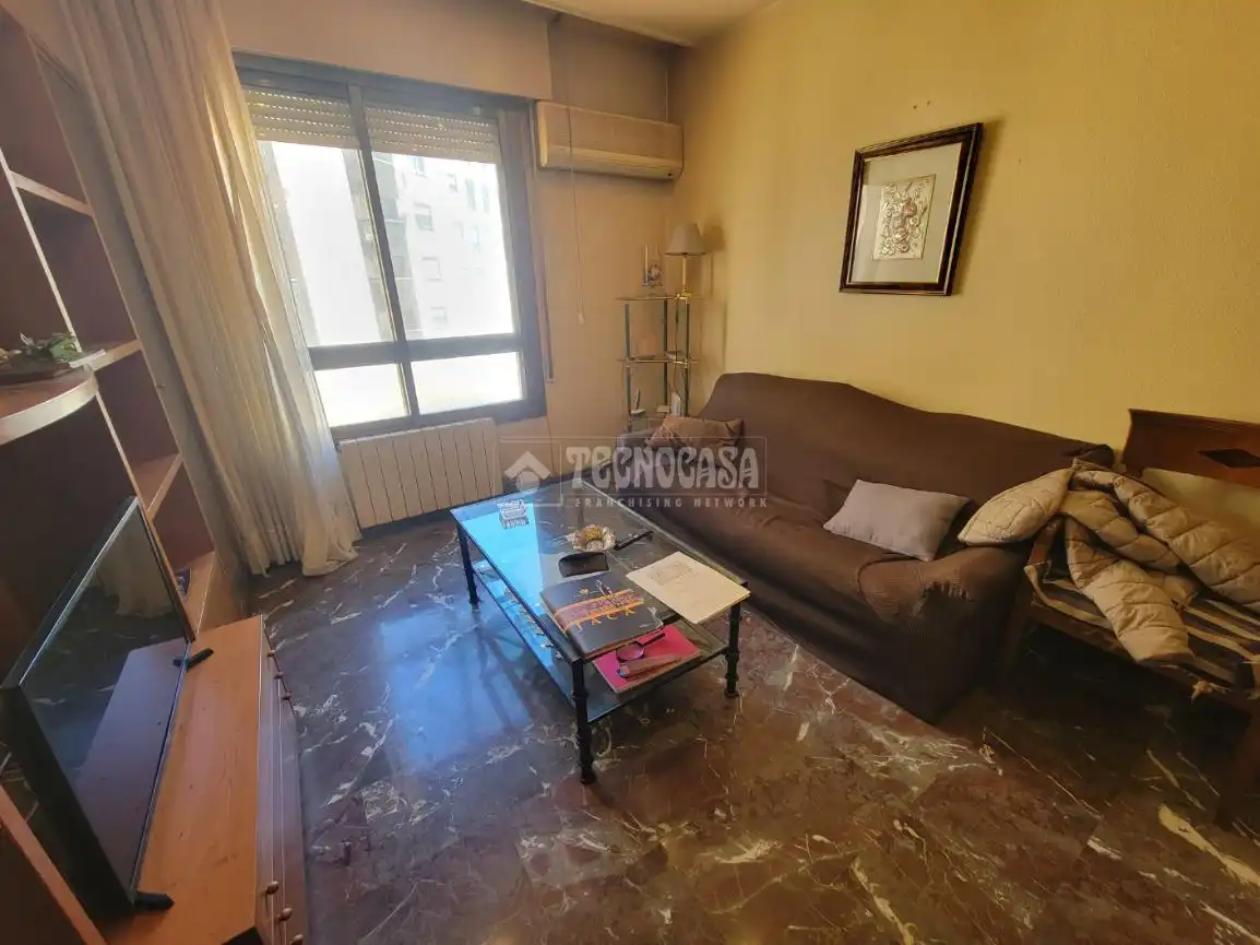 Living room of Flat for sale in Zaragoza