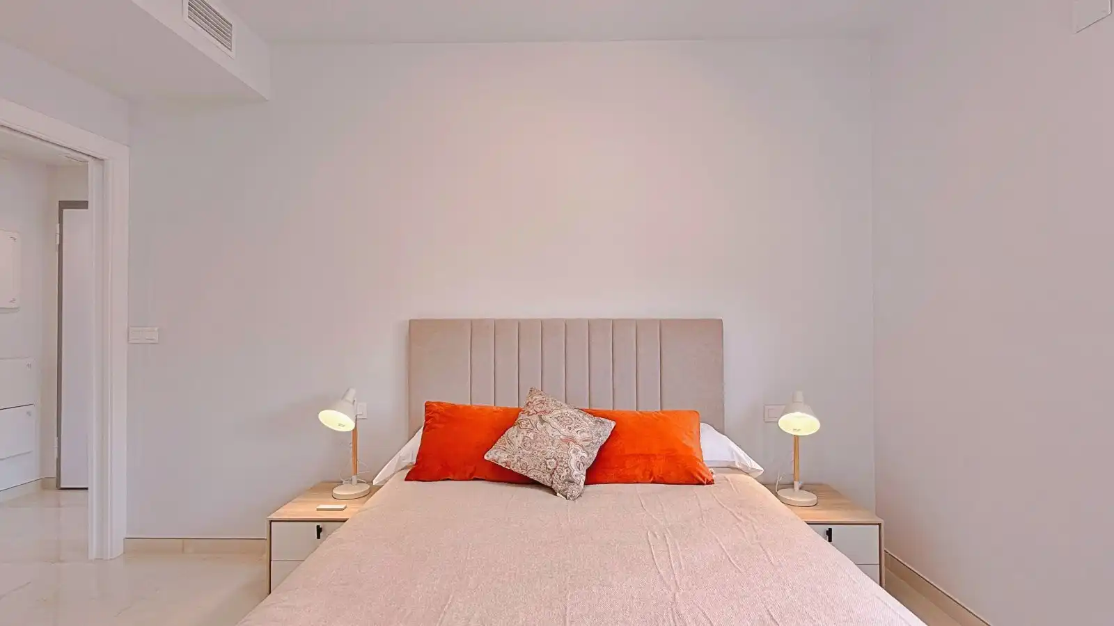 Dormitori de Apartament en venda en Orihuela amb Traster i Moblat