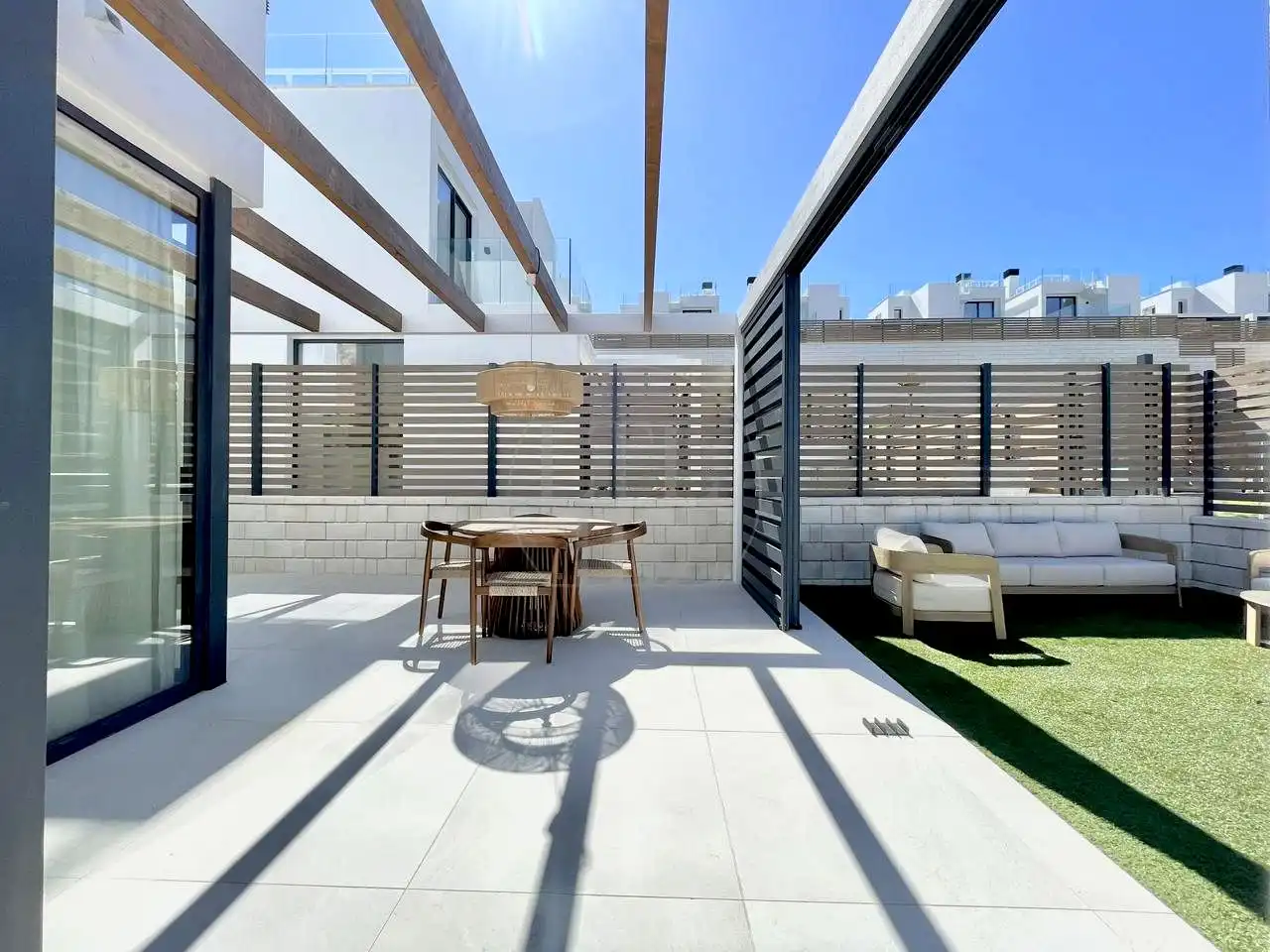 Terrasse von Haus oder Chalet zur Miete in Sant Josep de sa Talaia mit Klimaanlage, Privatgarten und Terrasse