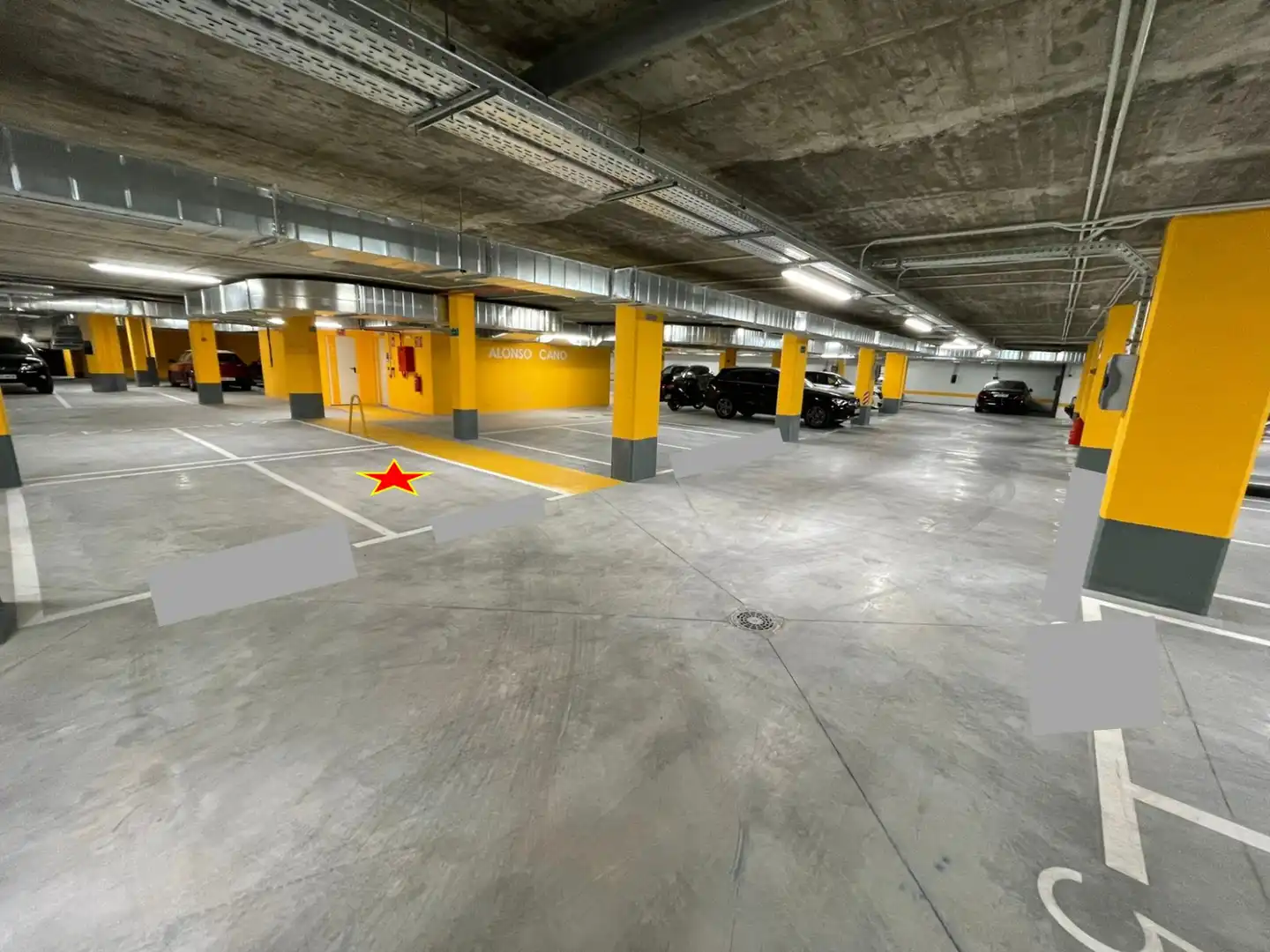 Parking de Garaje de alquiler en Madrid con Alarma
