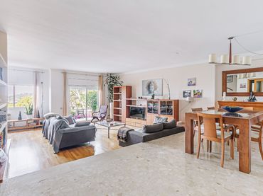 Casa con balcón en venta en Lleida