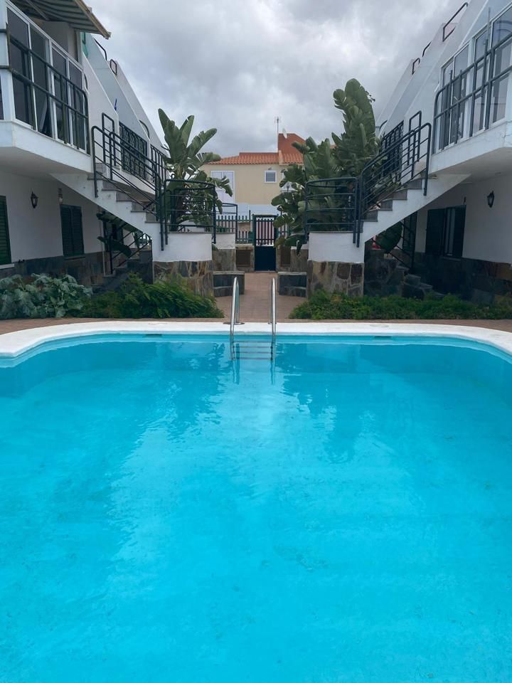 Piscina de Apartamento de alquiler en San Bartolomé de Tirajana con Terraza, Amueblado y Piscina comunitaria