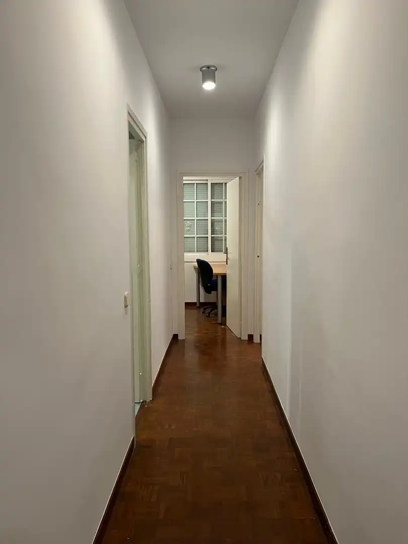 Wohnung zum Verkauf in Barcelona mit Klimaanlage, Heizung und Parkett