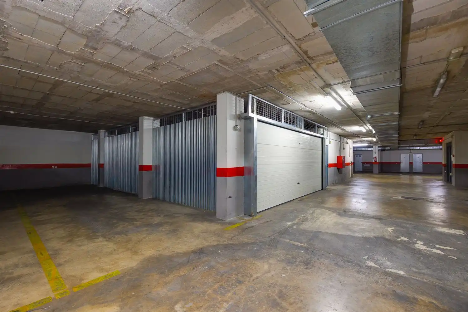 Parking de Piso en venta en Torrevieja con Terraza y Amueblado