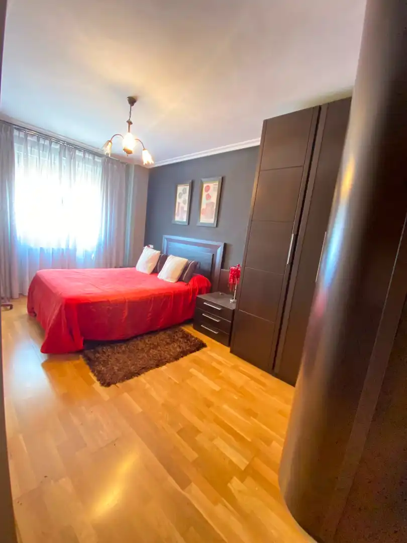 Habitación de Piso en venta en Langreo con Calefacción, Parquet y Trastero