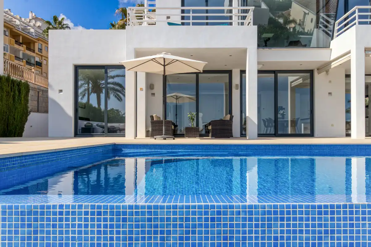 Detached house with pool for sale in La Cala Mijas, imagen 4