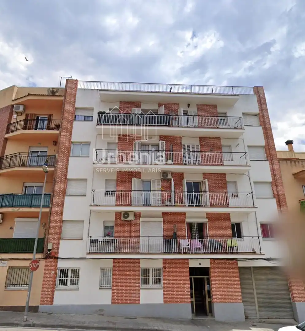 Vista exterior de Pis en venda en Sant Celoni, Barcelona