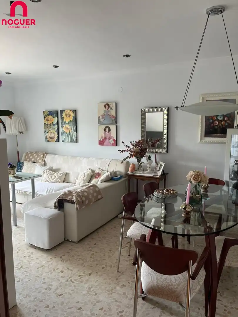 Wohnzimmer von Wohnung zum Verkauf in Córdoba mit Klimaanlage, Heizung und Terrasse