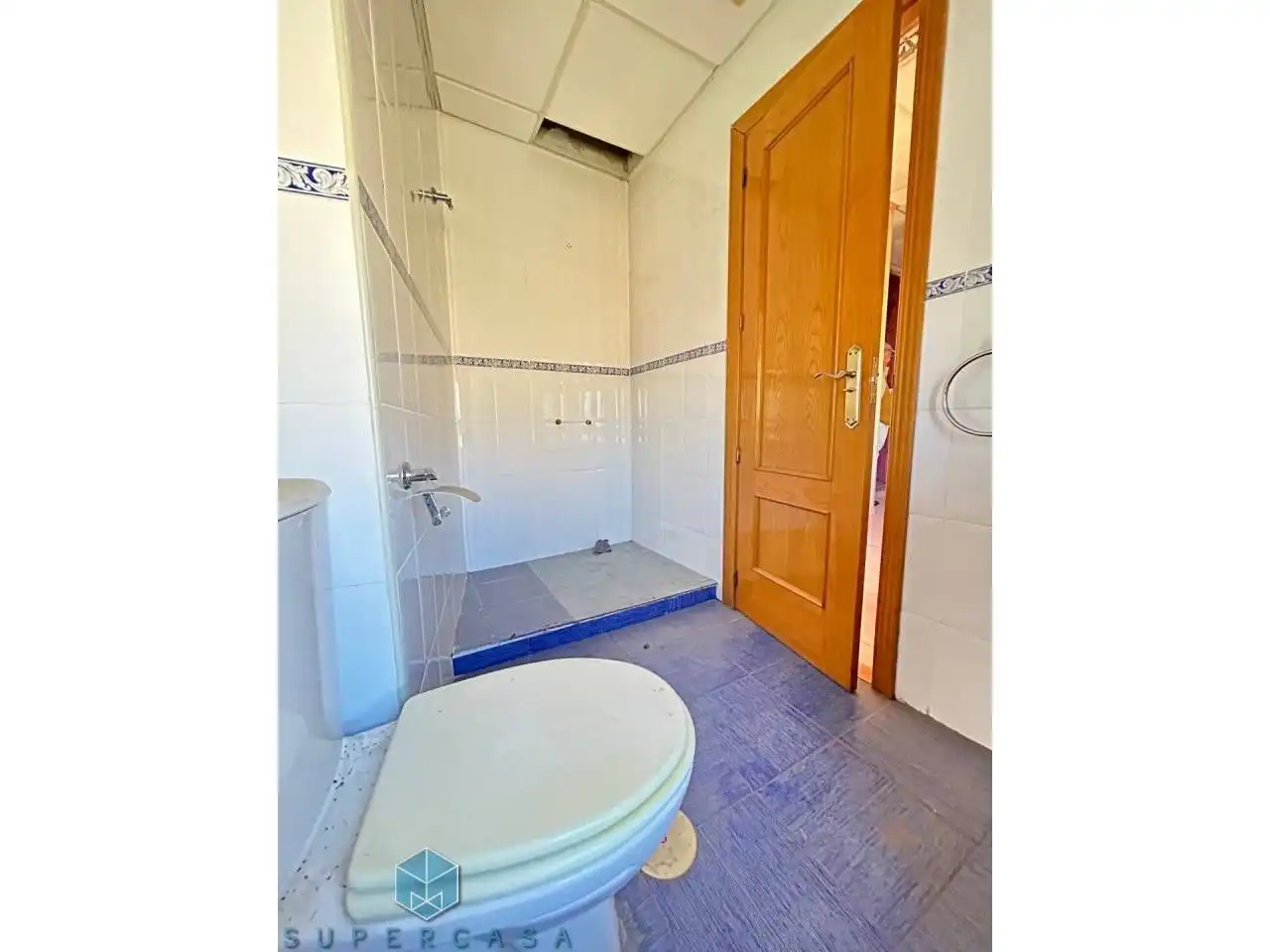 Baño de Local de alquiler en Toledo