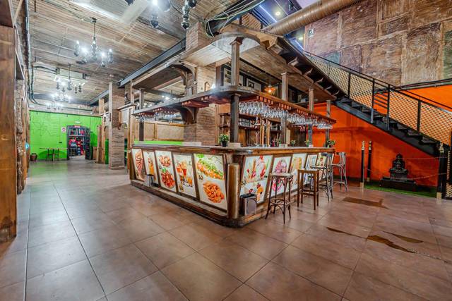Nave industrial en Venta en Austrias Los en Yuncos