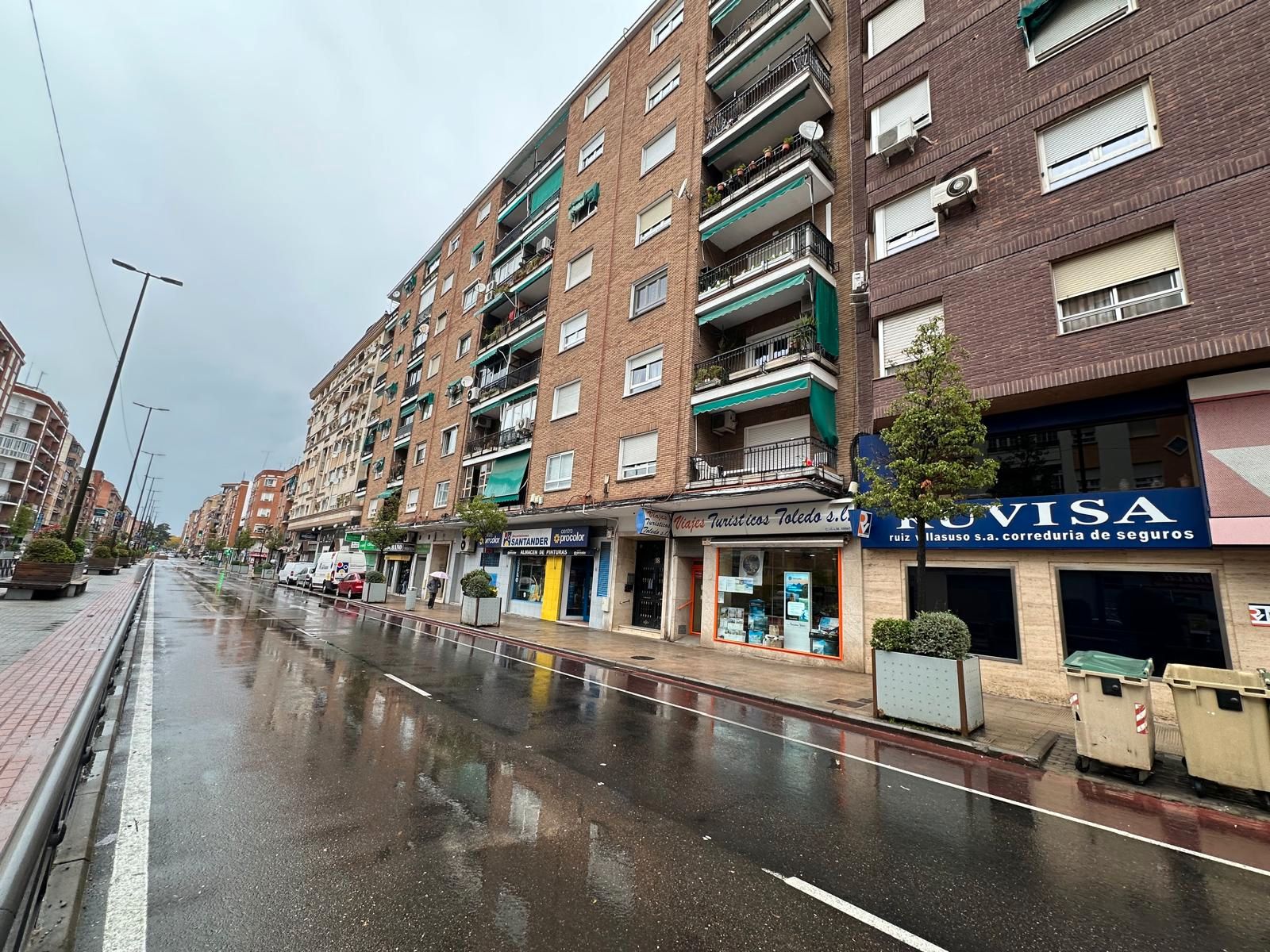 Vista exterior de Pis en venda en Talavera de la Reina amb Calefacció, Parquet i Terrassa