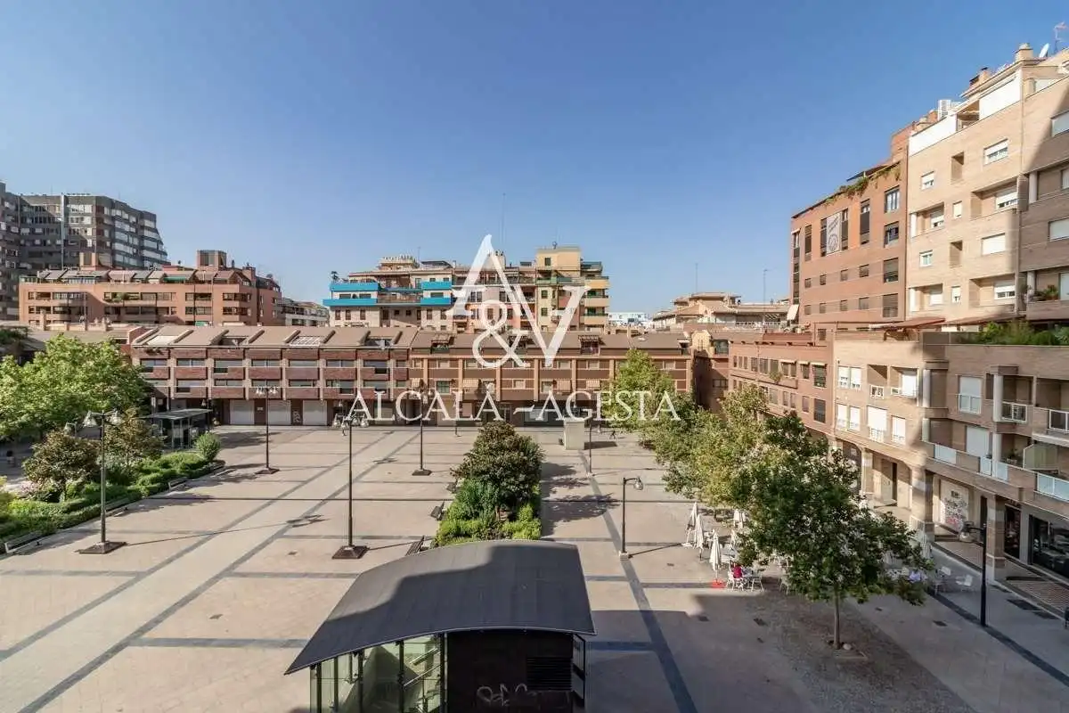 Exterior view of Flat for rent in Granada  with Heating and Furnished