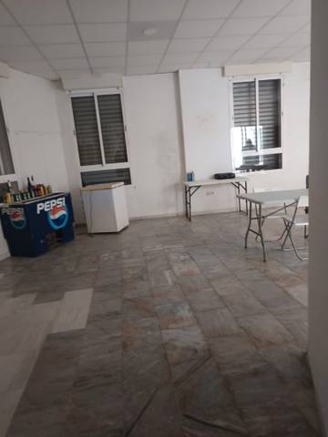 Local comercial en Alquiler en Avenida San Antonio, 29 en San Antonio