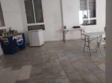 Local comercial de lloguer a Avenida San Antonio 29