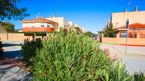 Photo 3 of Single-family semi-detached for sale in Calle Benjamín Palencia, 13, La Gineta, Albacete