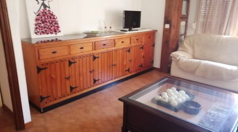 Foto 2 de Piso de alquiler en Calle San Martín del Tesorillo, Puente Mayorga - Campamento, San Roque