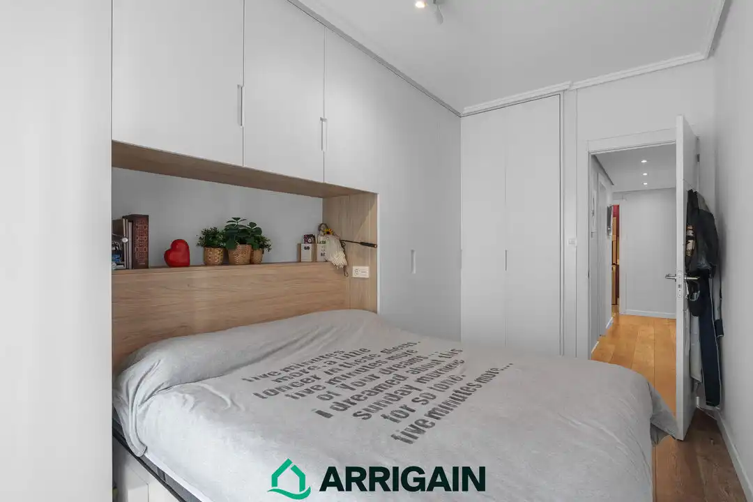 Bedroom of Flat for sale in Donostia - San Sebastián   with Heating and Terrace