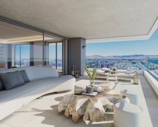 Sala d'estar de Apartament en venda en Málaga Capital amb Aire condicionat, Terrassa i Piscina