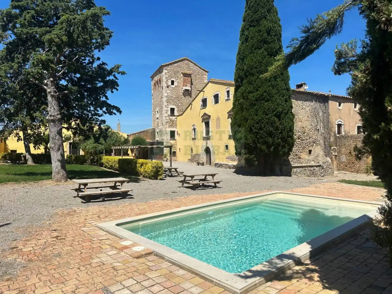 Country homes for rent in Vilanant  with Air Conditioner, Heating and Private garden