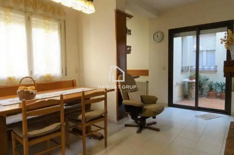 Comedor de Casa o chalet en venta en Girona con Calefacción y Trastero
