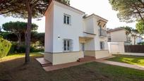 Vista exterior de Casa o xalet en venda en Chiclana de la Frontera amb Aire condicionat, Jardí privat i Traster