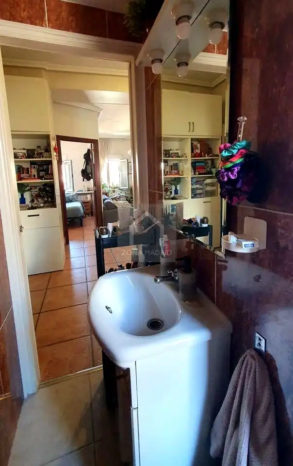 Baño de Piso en venta en Madrid con Calefacción