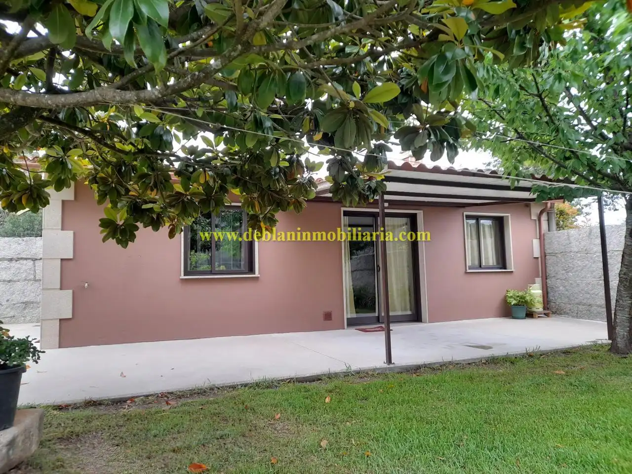 Casa con giardino in affitto a Tui