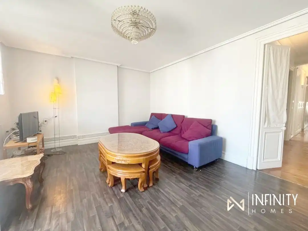 Sala de estar de Piso de alquiler en Bilbao  con Calefacción, Terraza y Balcón