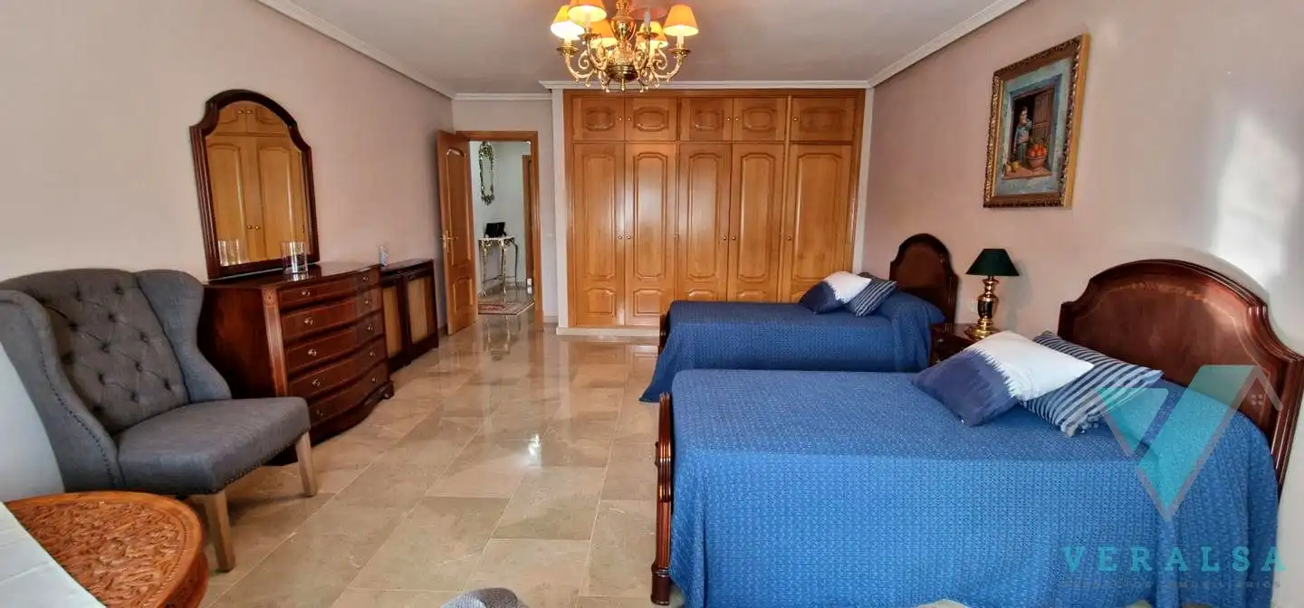 Casa o xalet en venda a Del Bonsái, Prado Norte