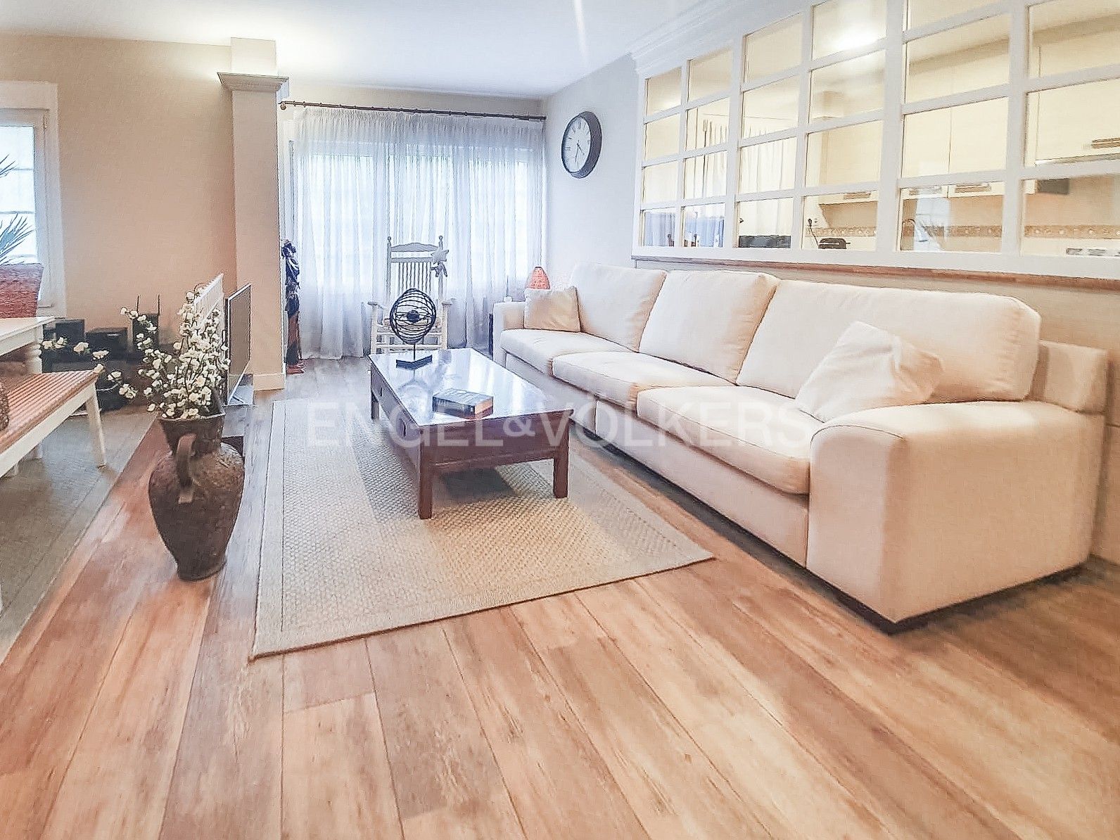 Living room of Duplex for sale in Getxo   with Air Conditioner, Heating and Storage room