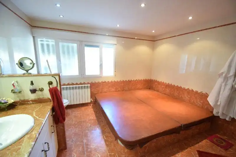 Habitación de Casa o chalet en venta en La Nucia con Aire acondicionado, Calefacción y Trastero