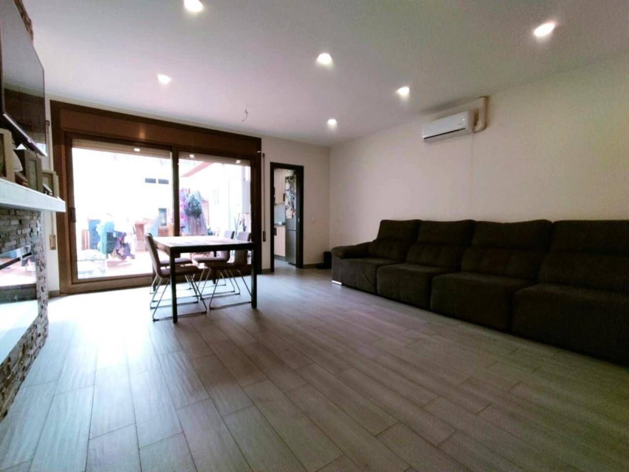 Single-family semi-detached for sale in Terrassa  with Air Conditioner, Heating and Private garden
