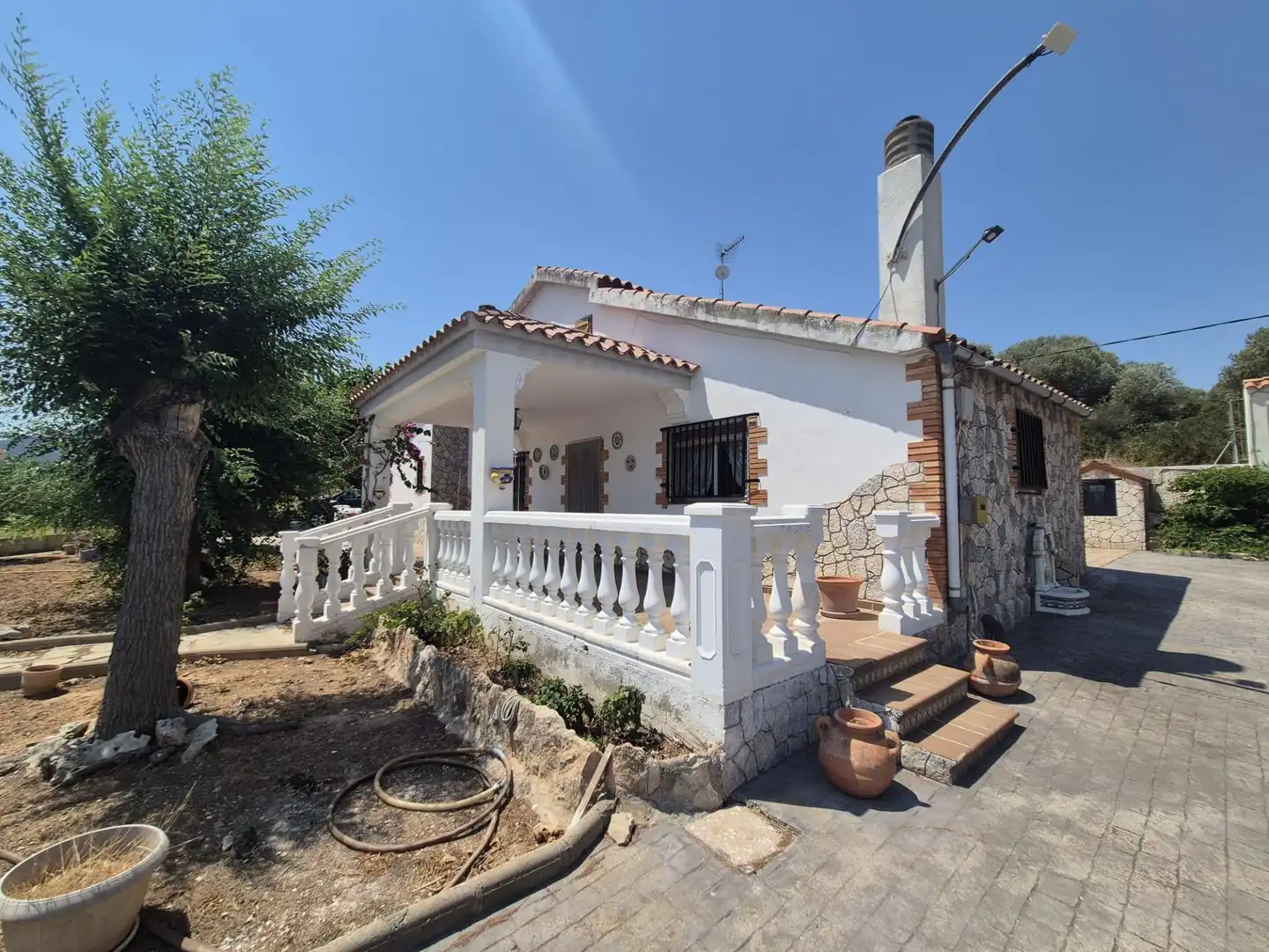 Vista exterior de Finca rústica en venda en Amposta amb Aire condicionat, Calefacció i Jardí privat