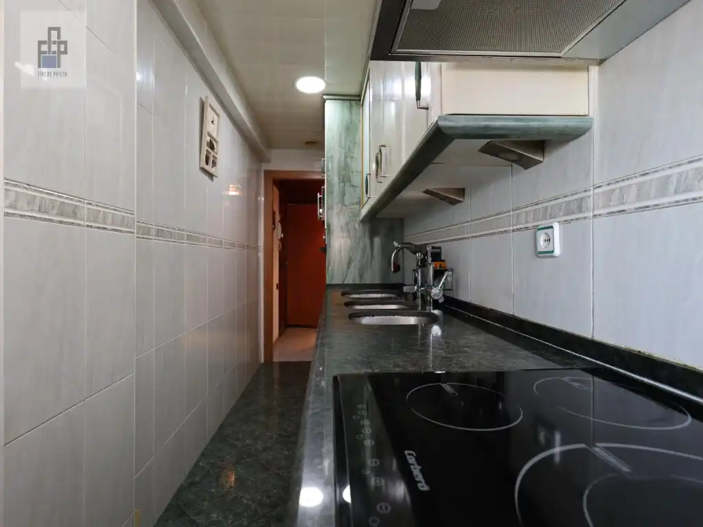 Kitchen of Flat for sale in Cornellà de Llobregat