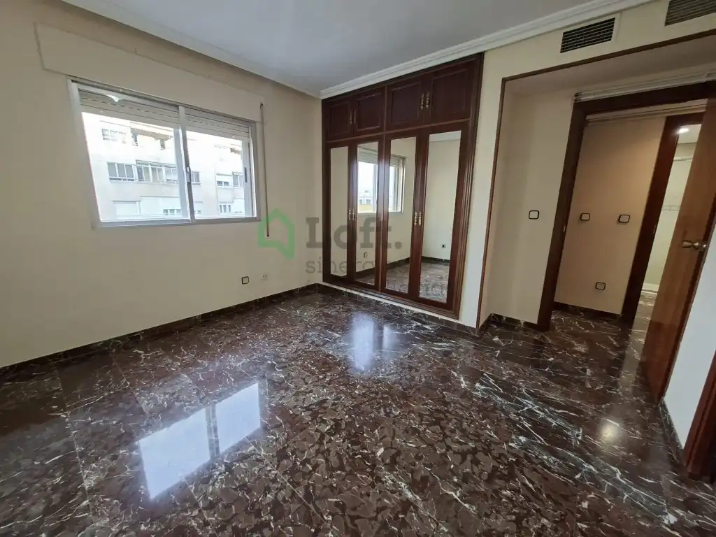Habitación de Piso de alquiler en Badajoz con Aire acondicionado y Calefacción