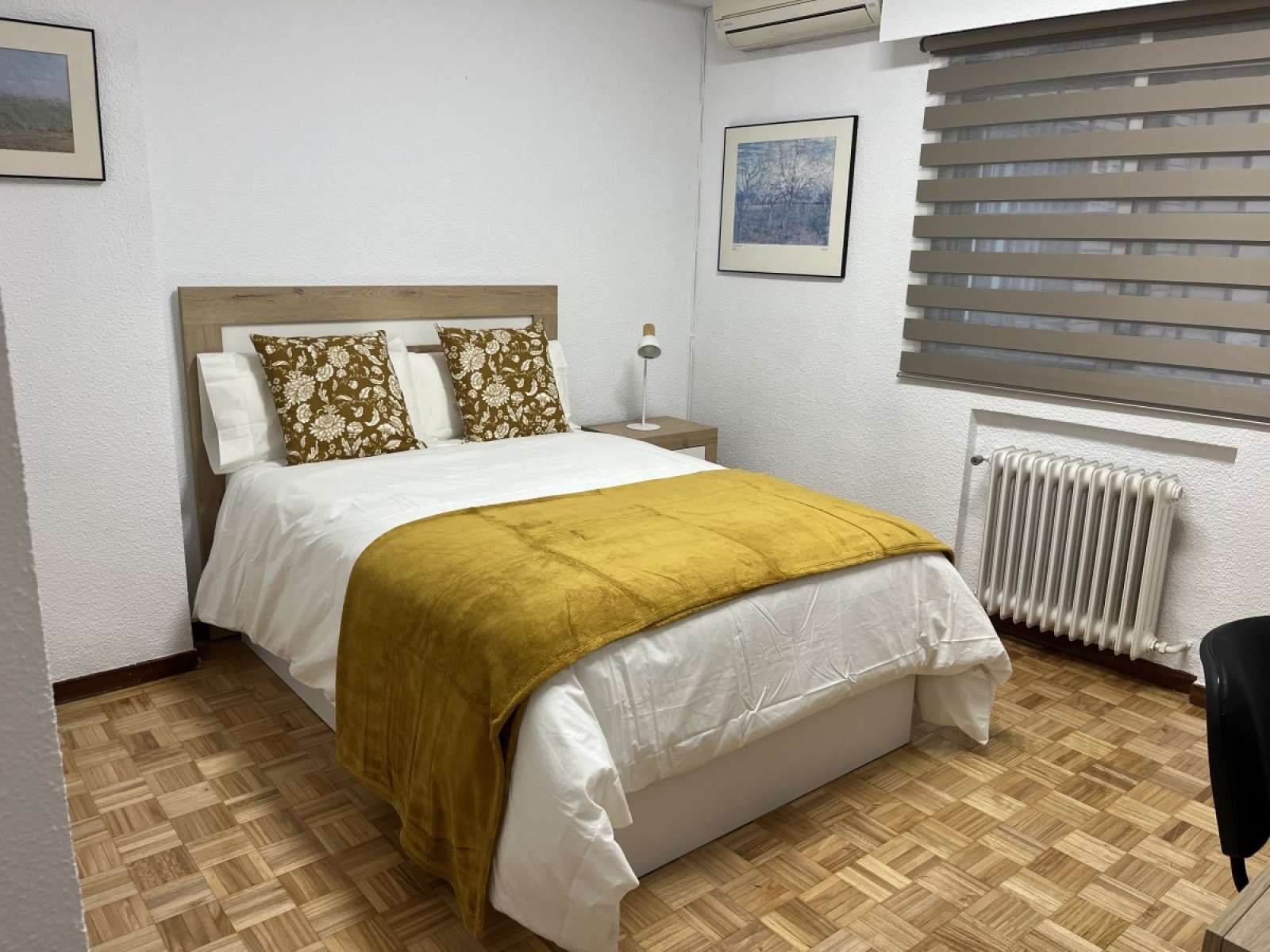 Dormitori de Apartament per a compartir en  Madrid Capital amb Aire condicionat i Terrassa
