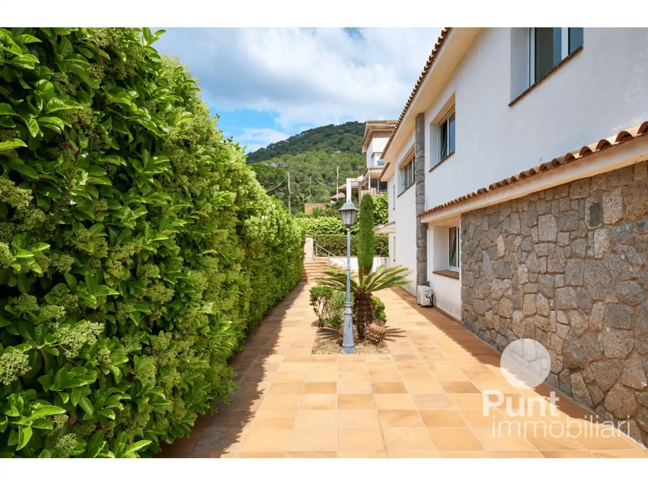 Vista exterior de Casa o chalet en venta en Premià de Dalt con Aire acondicionado, Calefacción y Jardín privado