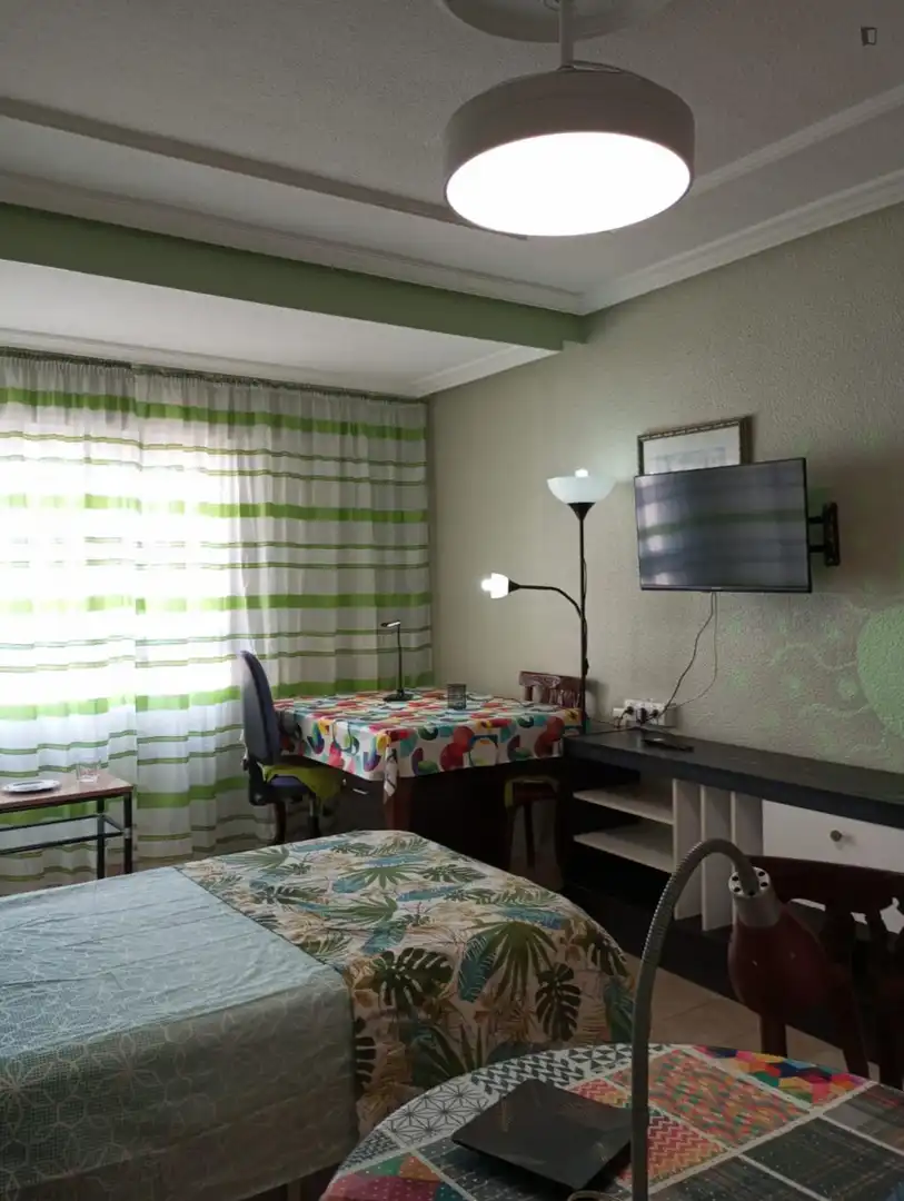 Room in Altabix