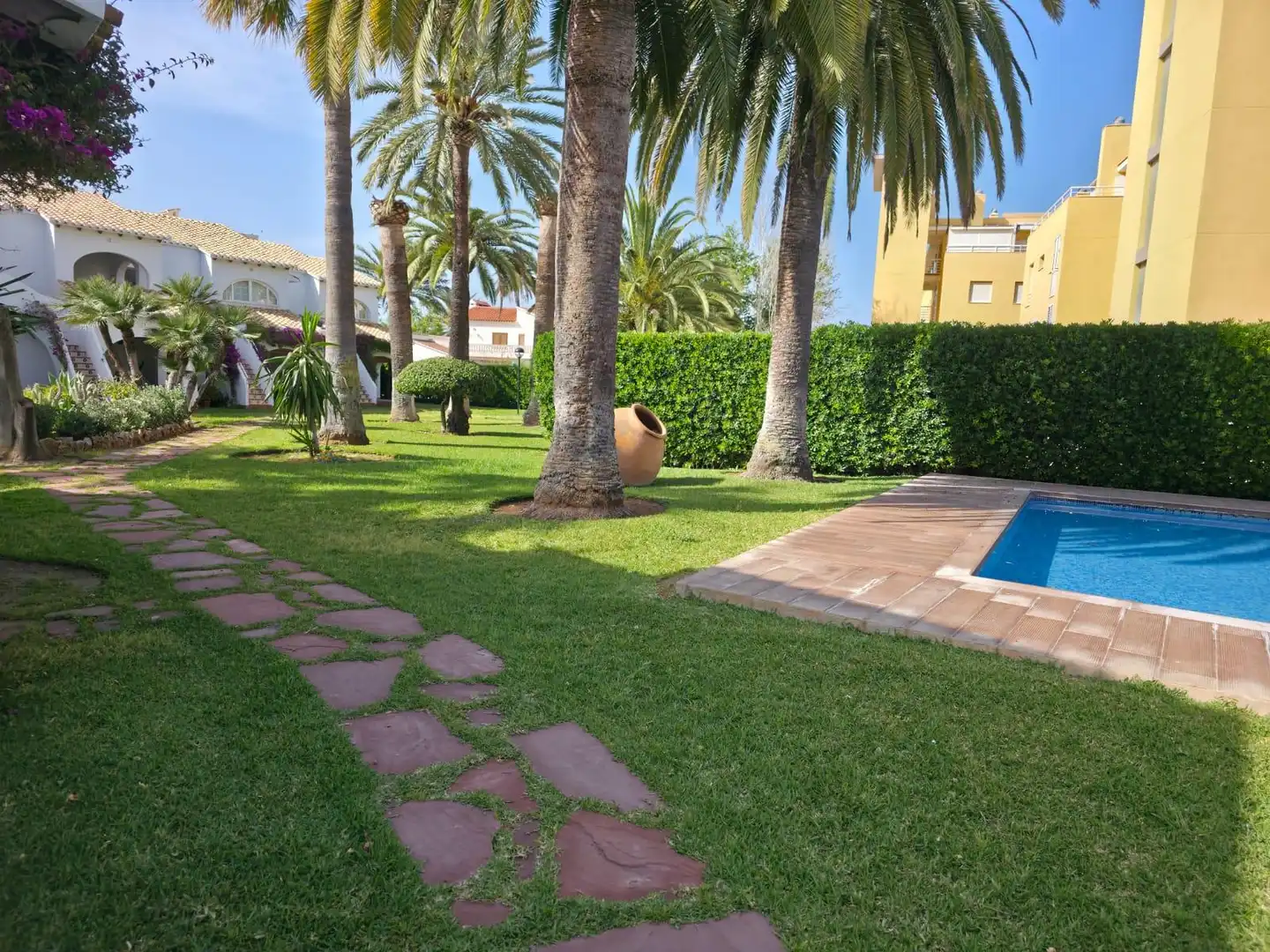 Casa aparellada amb piscina en venda a Las Marinas / Les Marines, imagen 16